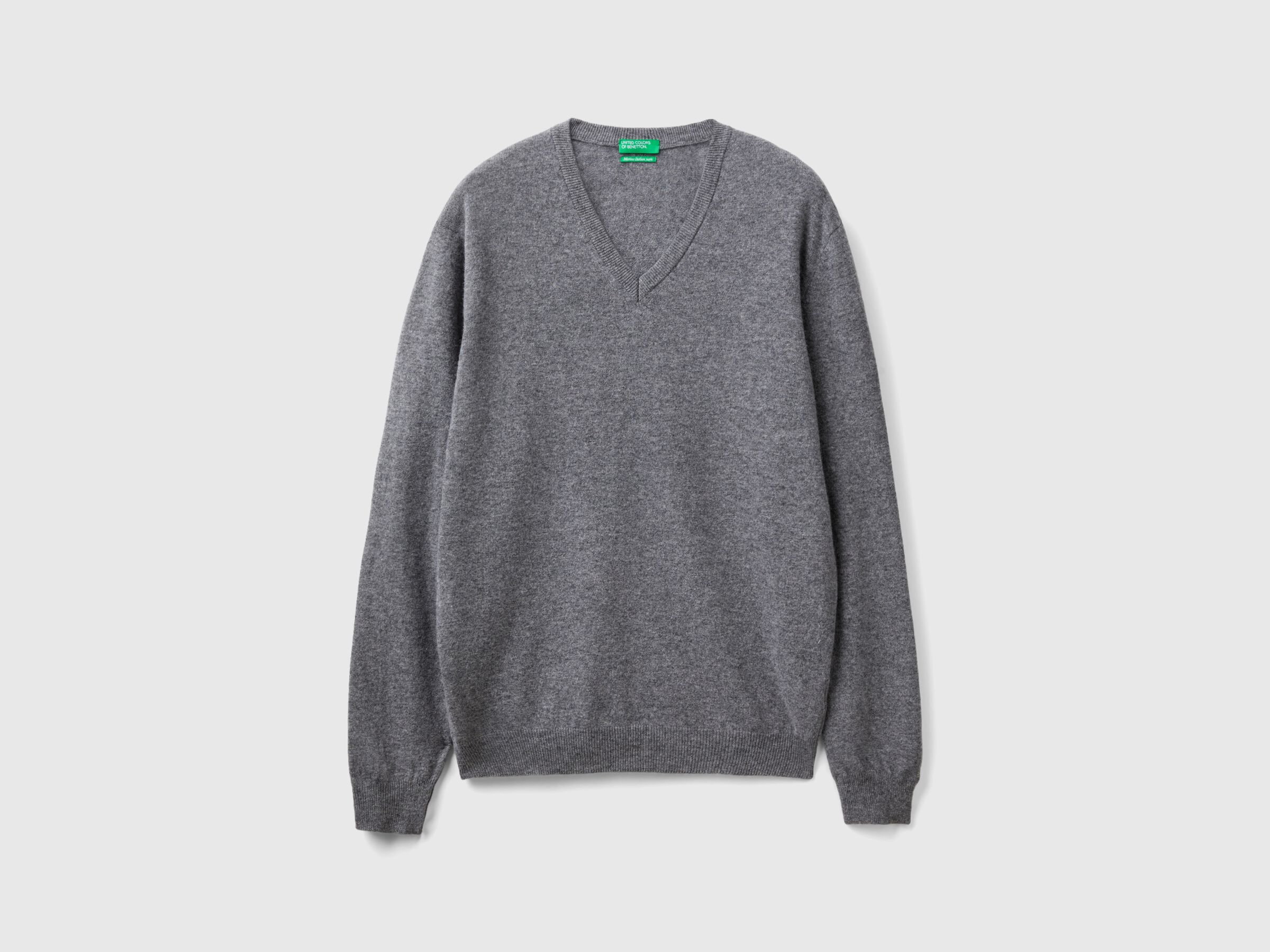 V NECK SWEATER L/S Men image number 4